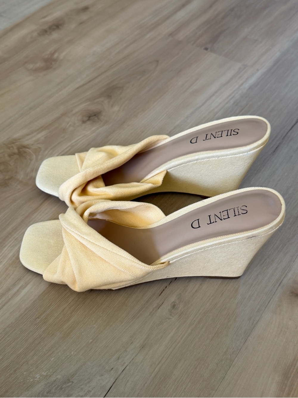 Yellow Knot Wedge Sandals